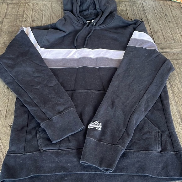 Nike SB - Picture 1 of 3